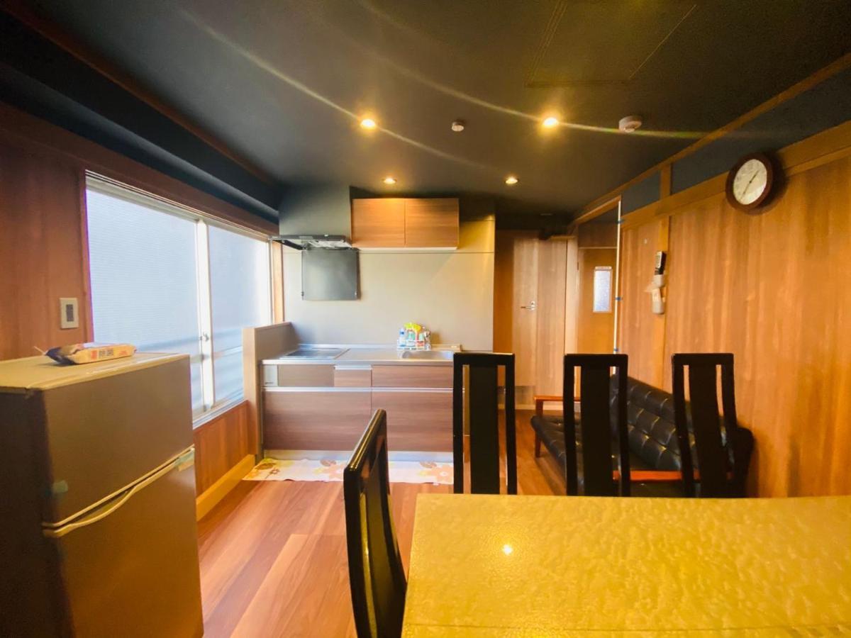 Ueno House Apartment Tokyo Bagian luar foto