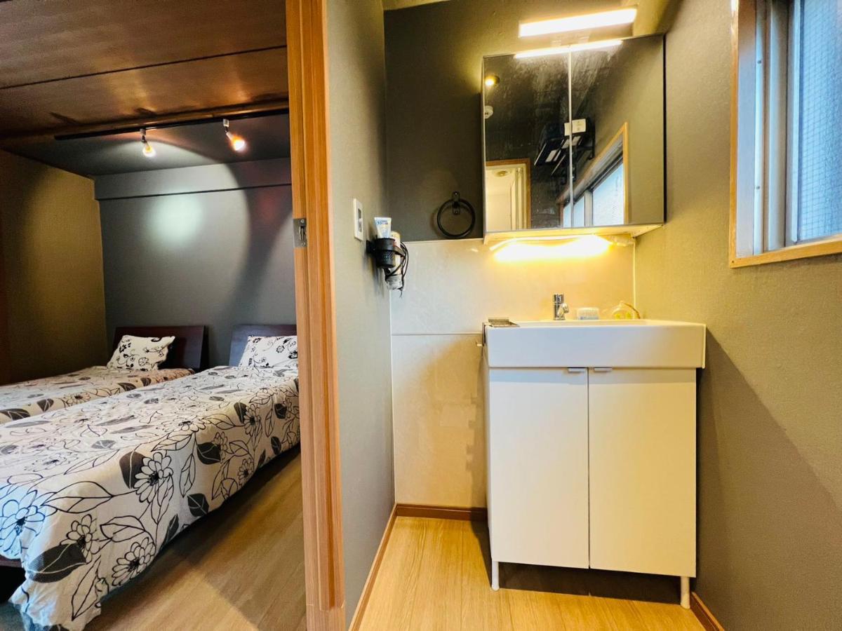 Ueno House Apartment Tokyo Bagian luar foto